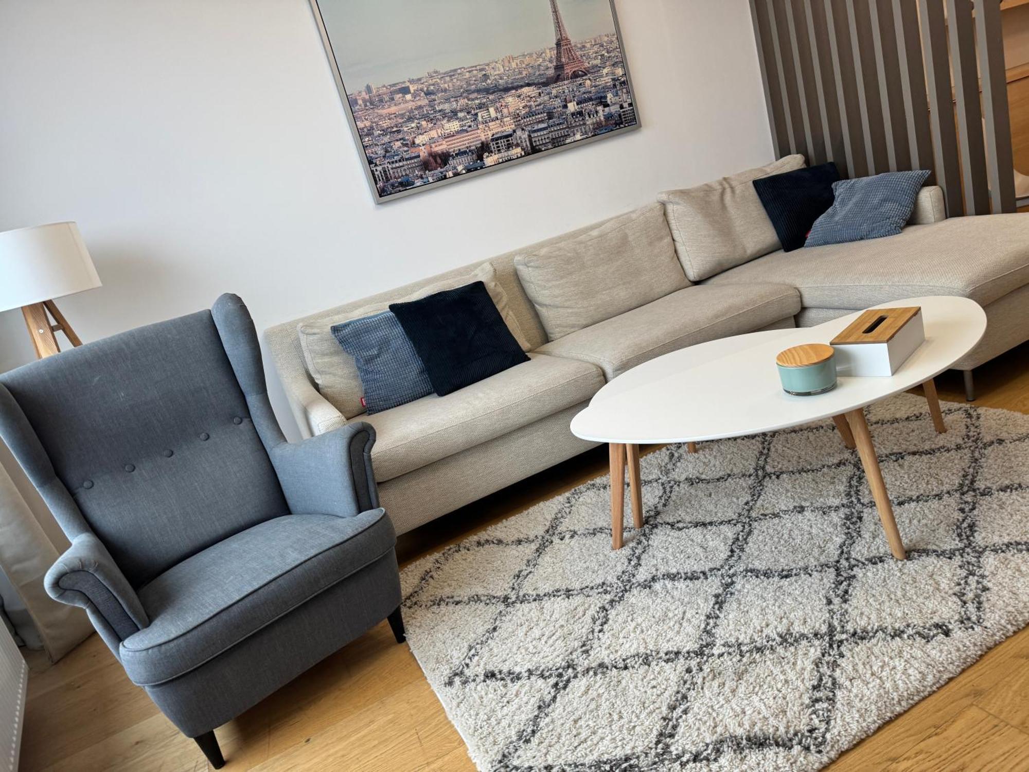 Апартаменты Downtown Charm With Free Parking Spot Братислава Экстерьер фото
